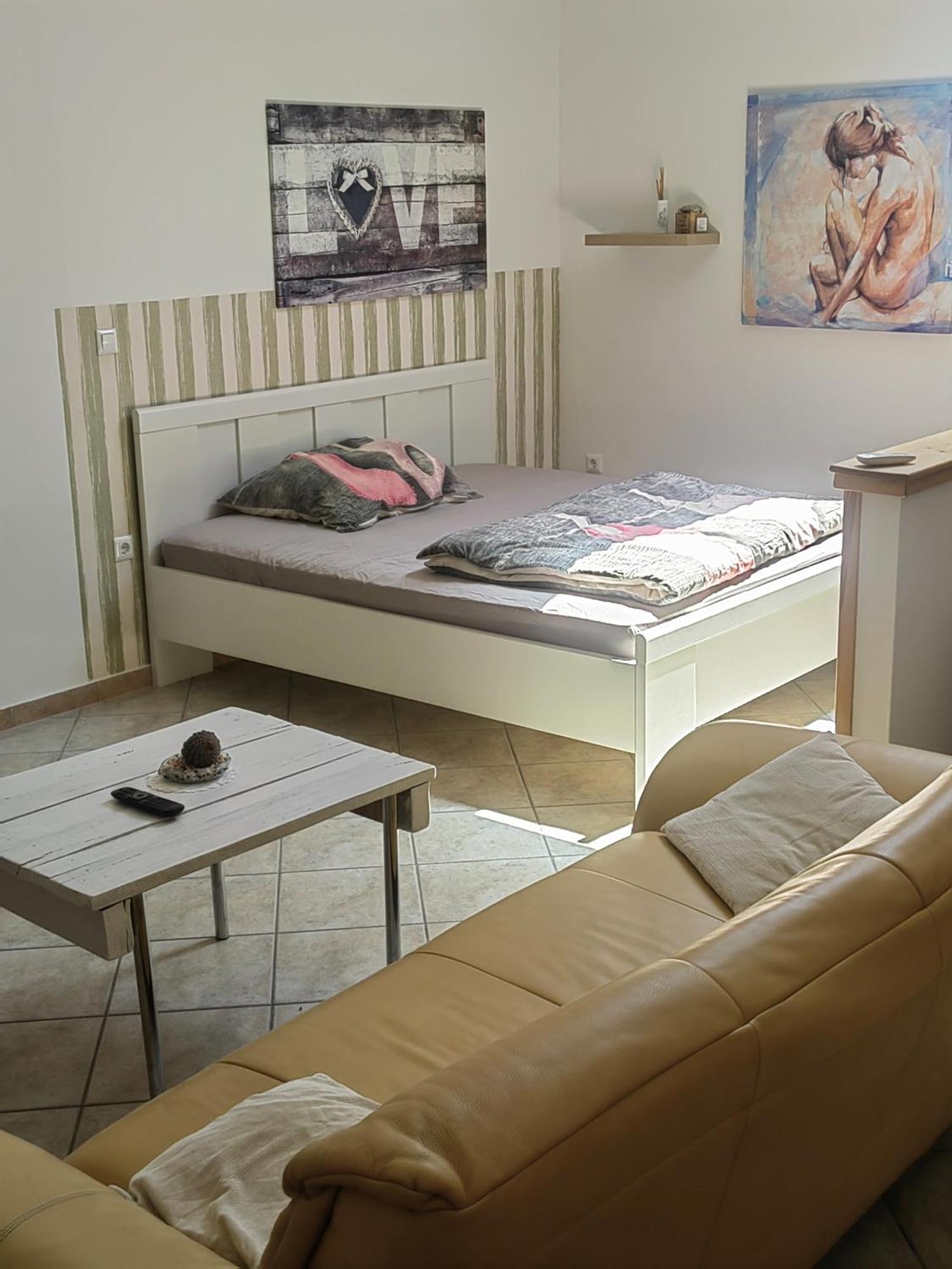 Wow Sleeping Bed & Breakfast Miklavz na Dravskem Polju Ngoại thất bức ảnh